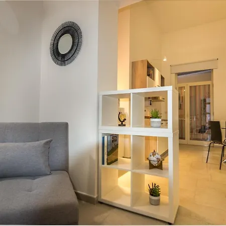 Apartment De' Villanova House *